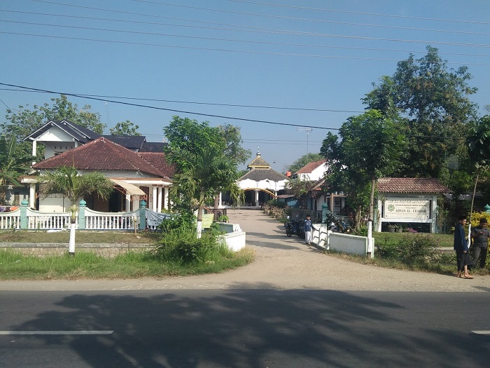 Pesantren Adnan Al Charis Bojonegoro