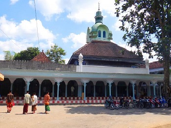 Pesantren Mamba'ul Hikam Blitar