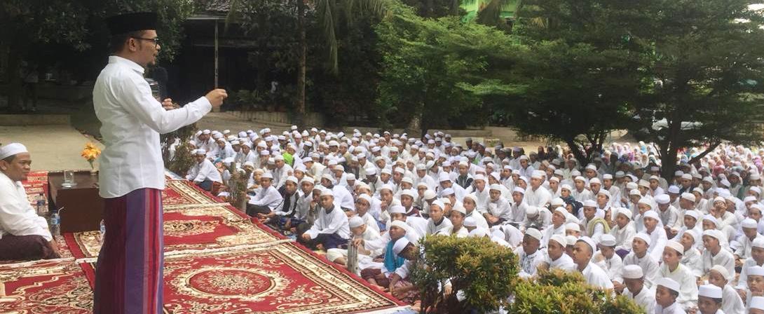 Santri Milenial, Menaker: Tantangan Santri Semakin Kompleks