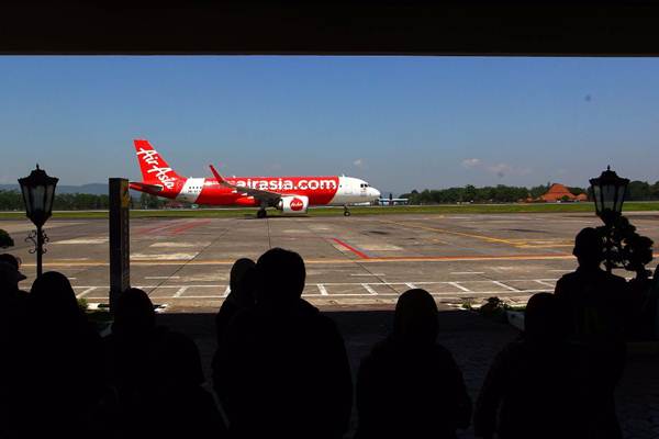 Penurunan Harga Avtur akan Berdampak Positif Bagi Air Asia