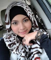 Fiqh Wanita #3: Azan Wanita, Bolehkah?