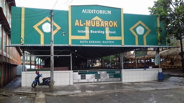 Pesantren Al Mubarok Serang Pesantren Laduni Layanan Digital