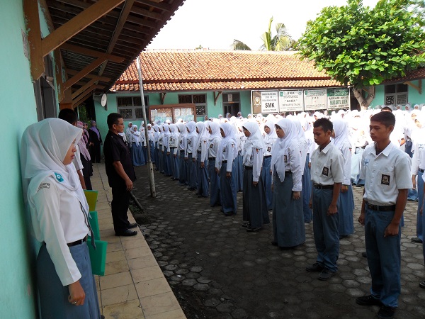 SMK Maarif NU Tonjong Brebes