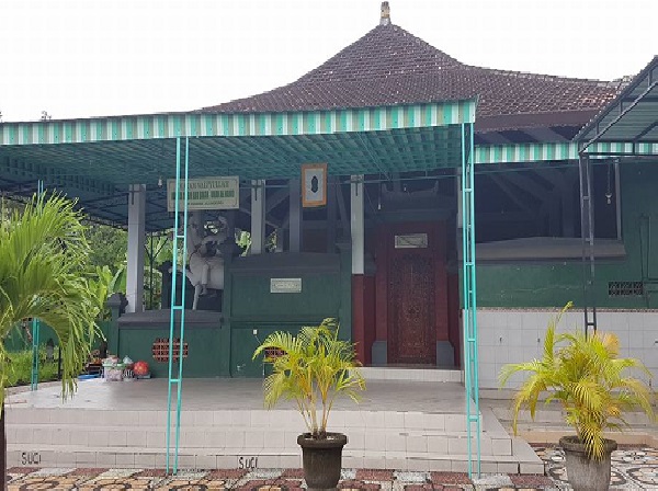 Berziarah Makam Habib Ali bin Abu Bakar Al Hamid Kusamba, Bali