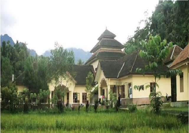 Pesantren Assyafe’iyah Purwakarta