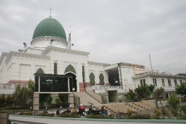 Pesantren Mahasiswa Al Hikam Depok