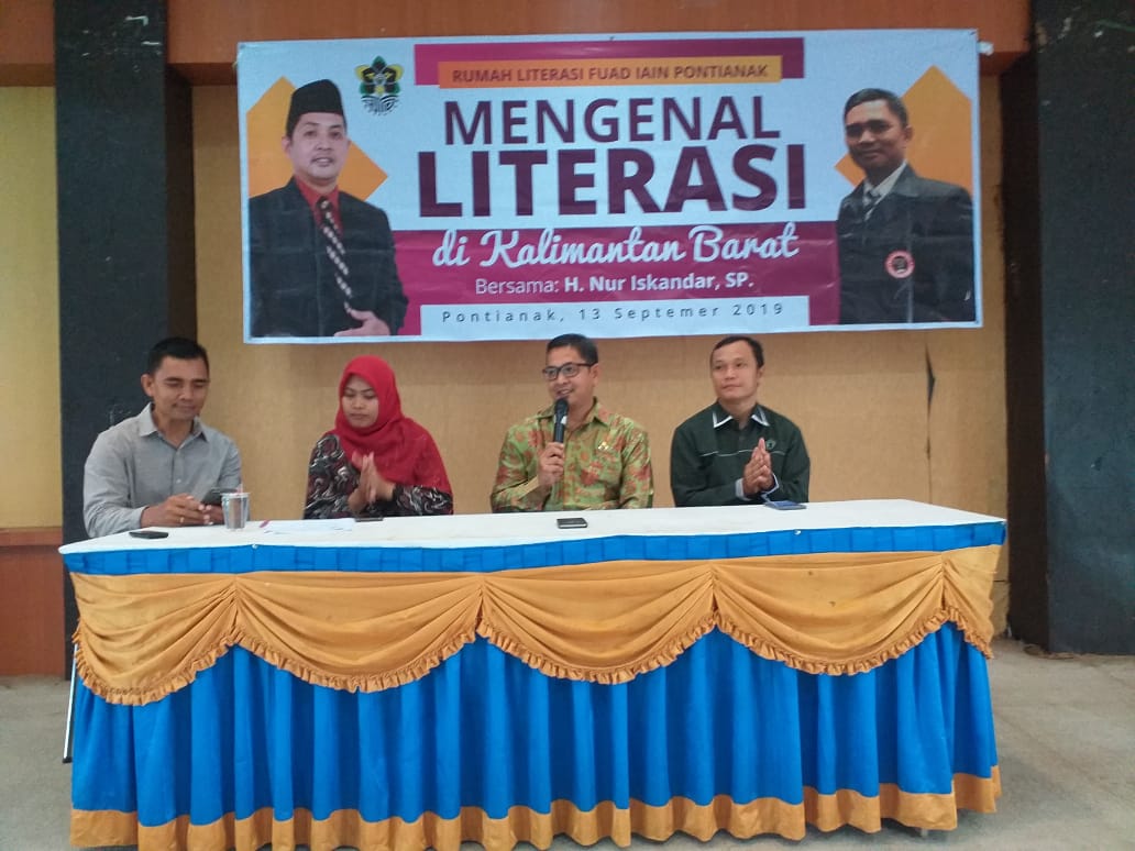 Perkuat Kepenulisan di Kalangan Mahasiswa, FUAD IAIN Pontianak Hadirkan Rumah Literasi