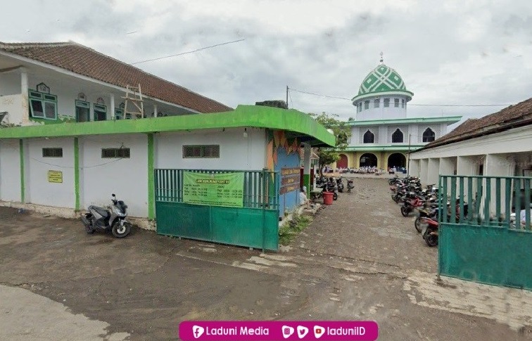 Pesantren Bustanul Ulum Bulugading Jember