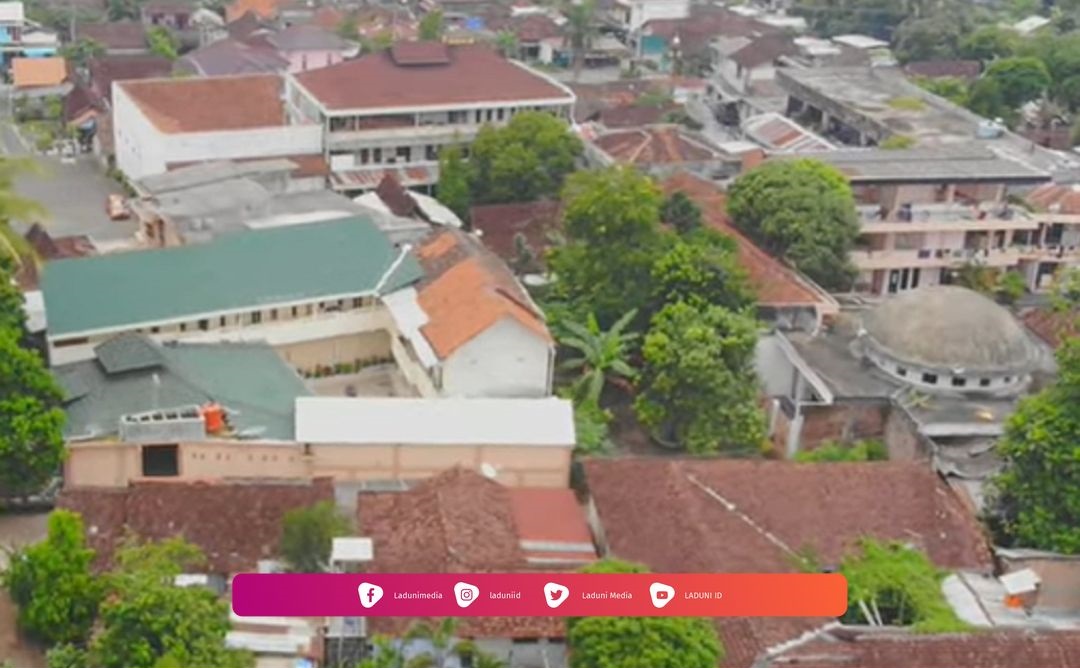 Pesantren Darussalam Watucongol Magelang