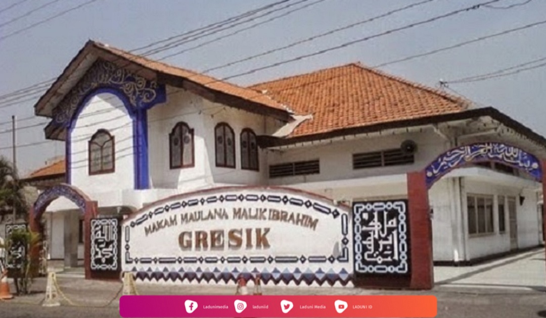 Ziarah di Makam Sunan Gresik, Pelopor Berdirinya Pesantren