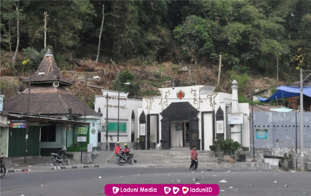 Ziarah di Makam Raden Santri Gunungpring, Pendakwah Islam di Magelang