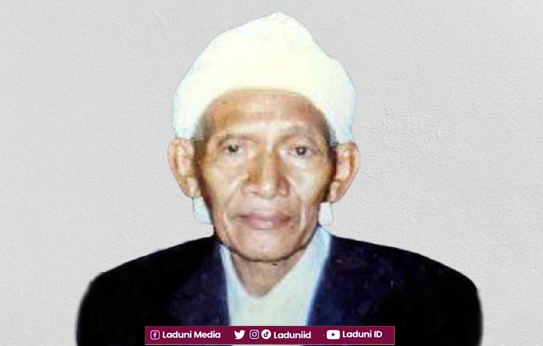 Biografi KH. Ahmad Makhdum Zein, Muasis Pesantren Al-Mubarok Demak