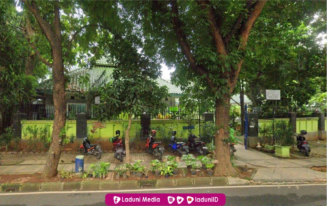 Ziarah Makam di Guru Mughni, Mualim dari Tanah Betawi