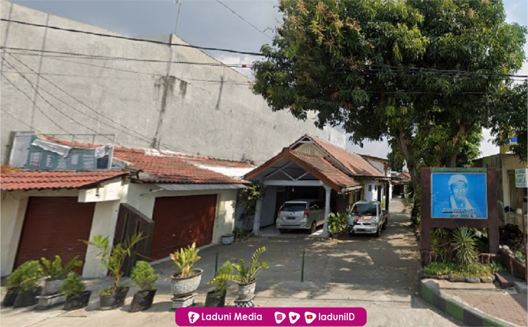 Ziarah di Makam KH. Achyat Chalimy, Pendiri Laskar Hizbullah Mojokerto