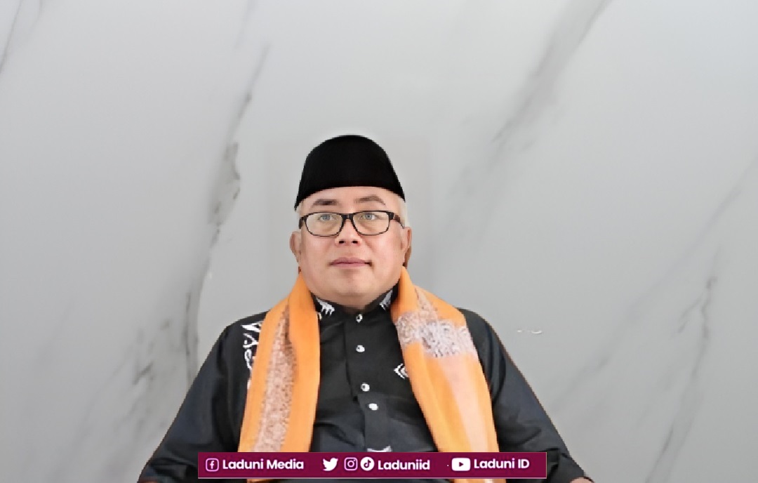 Biografi Drs. KH. Ali Qomaruddin, SQ. MM. Al-Hafidz, Pendiri PPRQ Metro Lampung