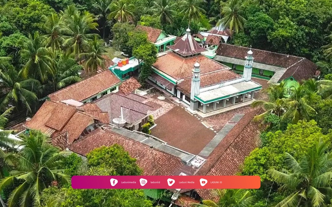 Pesantren Riyadlotul Uqul Nampudadi Kebumen