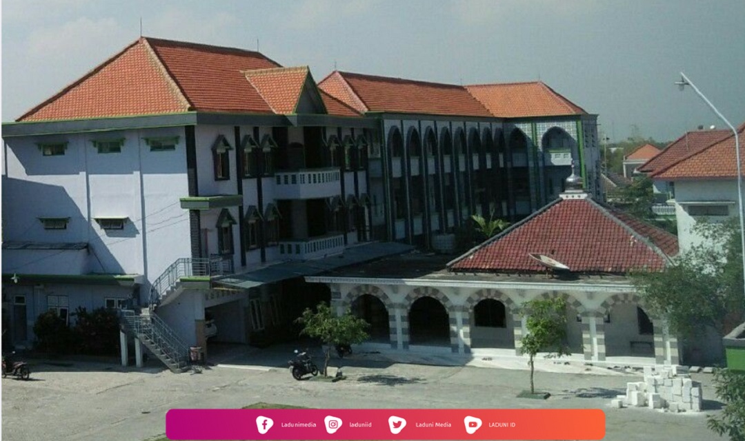 Pesantren Ushulul Hikmah Al-Ibrohimi Gresik