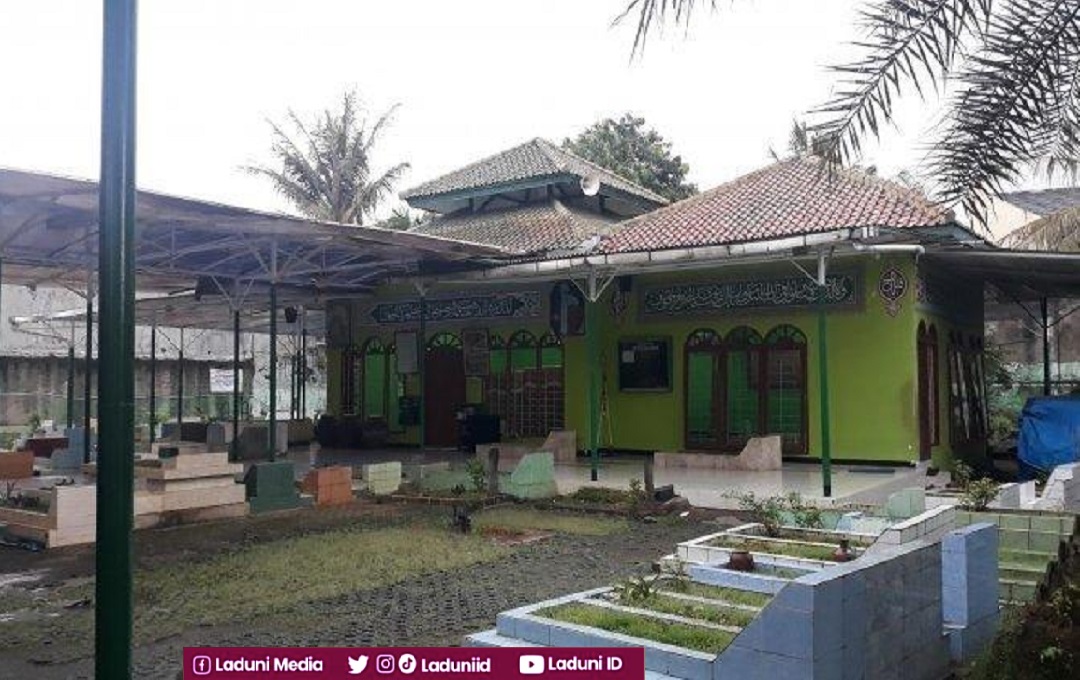 Ziarah di Makam Habib Ali bin Abdurahman As-Segaf, Pengasuh Majelis Ta'lim Al-Afaf Tebet Jakarta