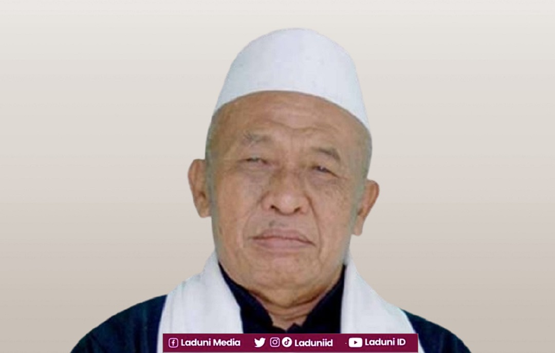 Biografi KH. Maulana Imam Syuhadak Pendiri Pesantren Wali Songo Lampung Tengah