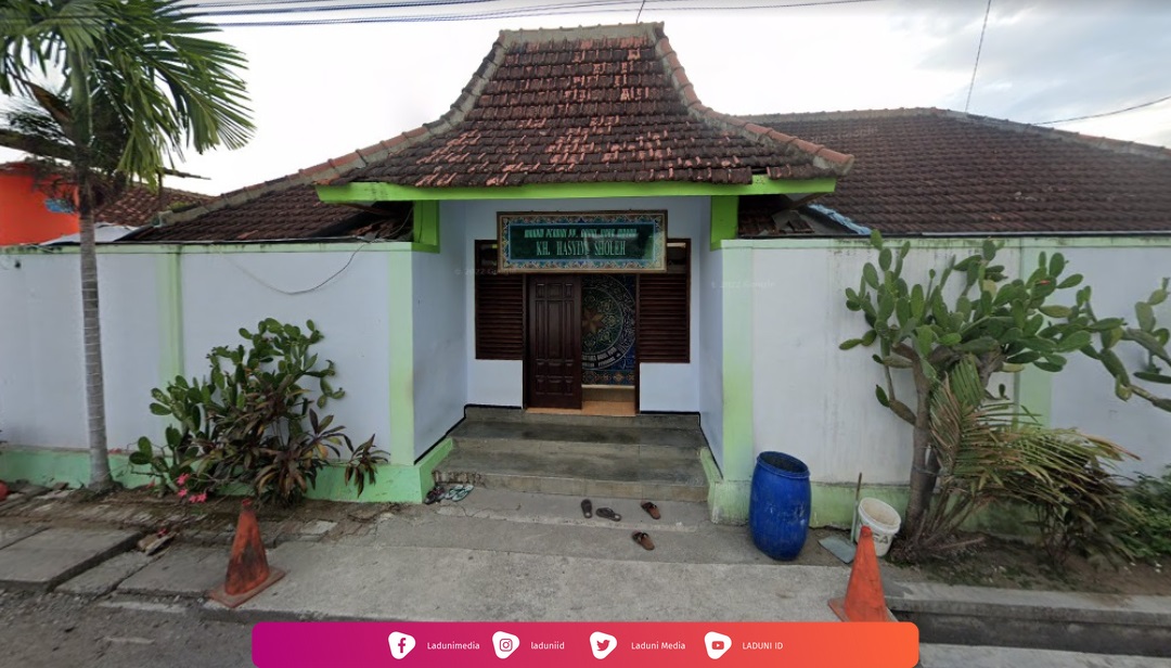 Ziarah Makam KH. Hasyim Sholeh, Muasis pesantren Darul Huda Mayak Ponorogo