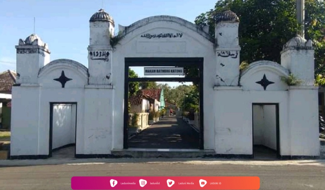 Ziarah di Makam Bathara Katong, Ulama Pendiri Kota Ponorogo