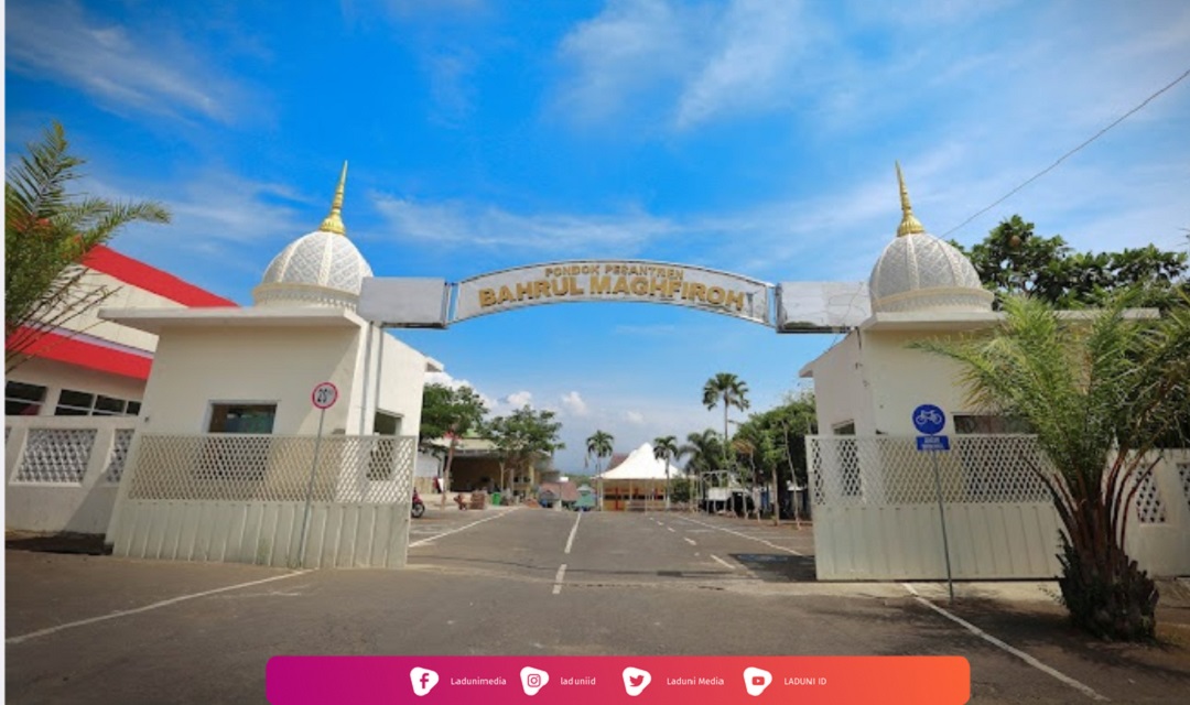 Pesantren Bahrul Maghfiroh Malang