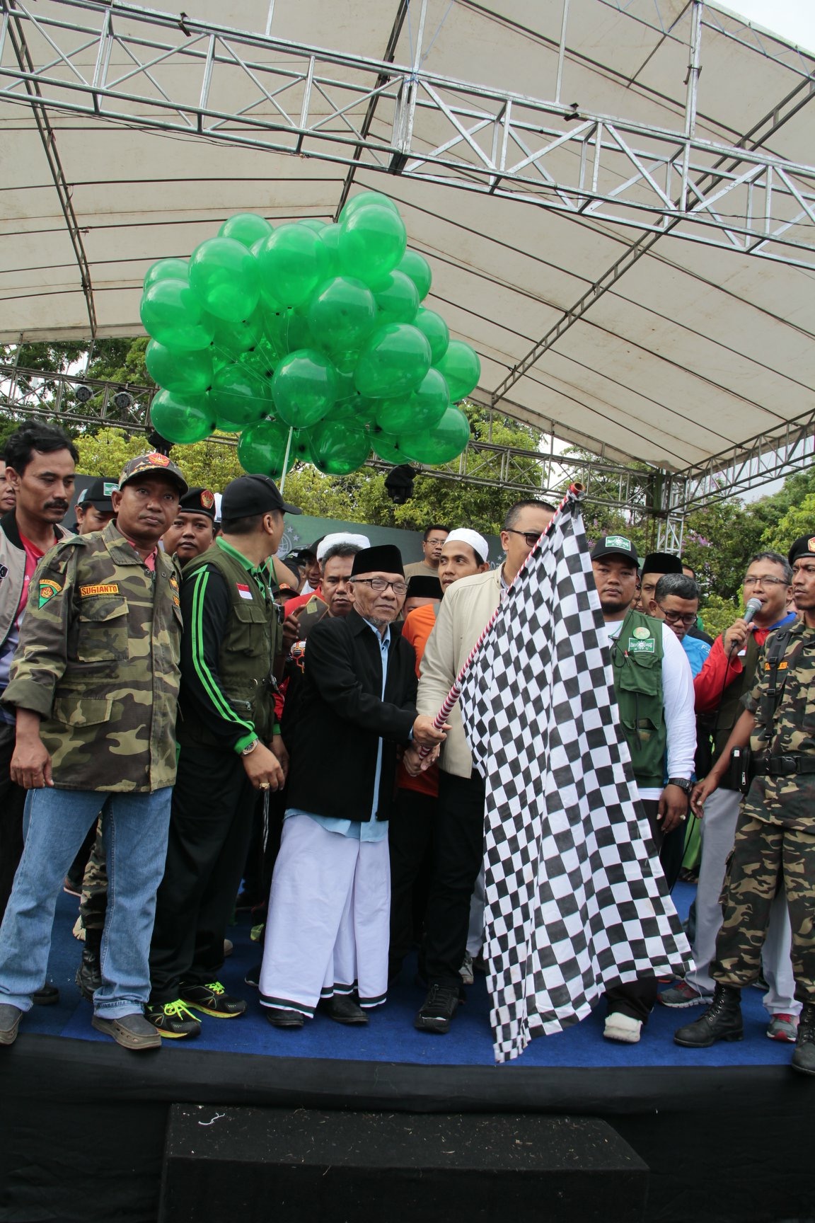 Peringatan Maulid Nabi PCNU Kota Denpasar Hadirkan MENPORA dan Rais ‘Aam PBNU