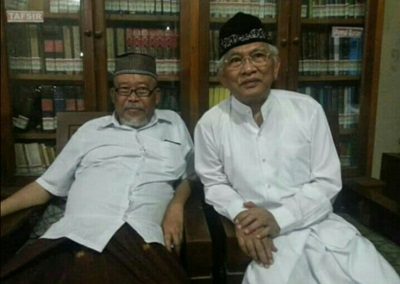 Biografi Prof. Dr. KH. Maghfur Usman