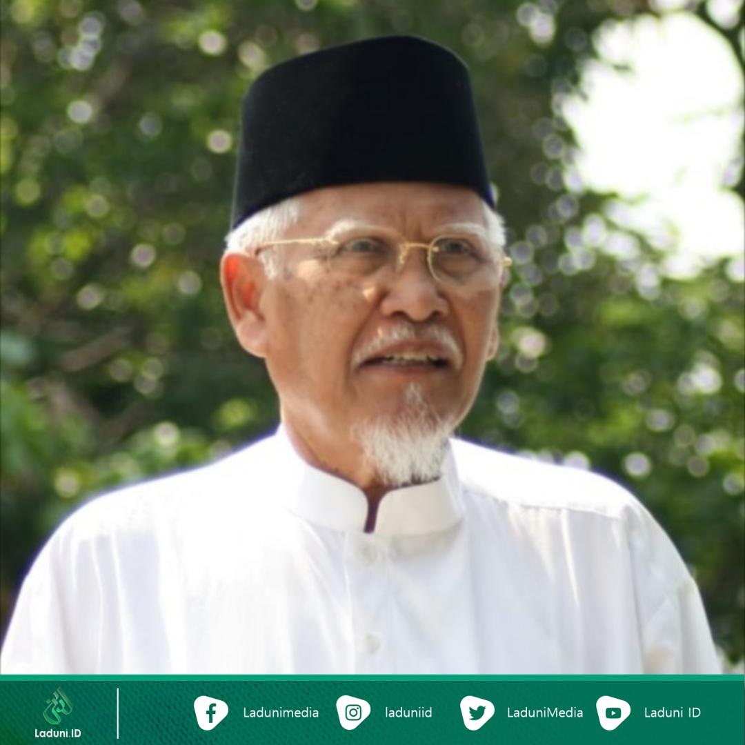 Biografi KH. Robbach Ma’shum