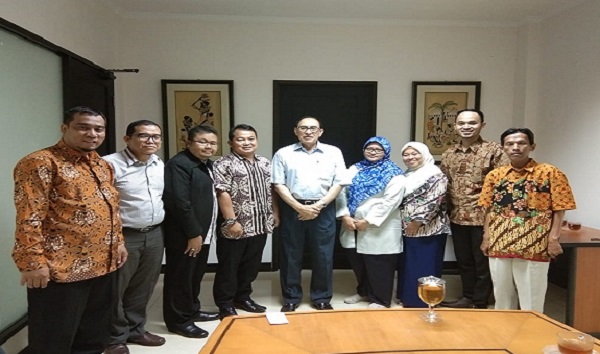 DPW ADPISI Jabodetabek Silaturahmi dengan Alwi Shihab