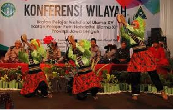 Berbagai Macam Tarian dan Sholawatan Mewarnai Penyambutan Peserta Konferwil XV Nu Jateng