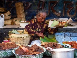 Problem Solving Sederhana ala Nenek Tua Penjual Gudeg