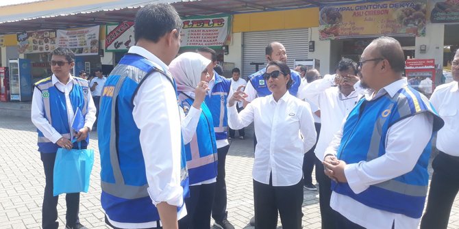 Menteri Rini; BUMN Akan Membantu UMKM yang Ada di Rest Area