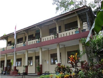 Pondok Pesantren Al-fiel Kesugihan Cilacap