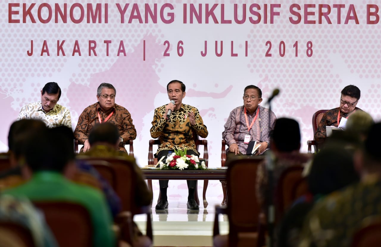 Inflasi di Bawah 4 Persen, Presiden Apresiasi Tim