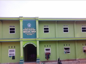 Pesantren Roudlotul Qur’an Lampung
