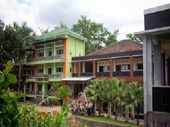 Pesantren Azzahra Jepara