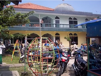 Pesantren Syajarotun Thoyyibah Kebumen