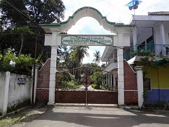 Pondok Pesantren Mahir Arriyadl Kediri