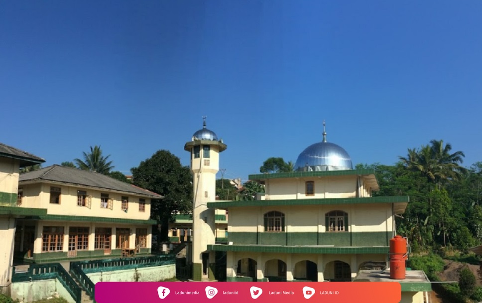 Pesantren Al-Islamiyyah Cikalongwetan Kab. Bandung Barat