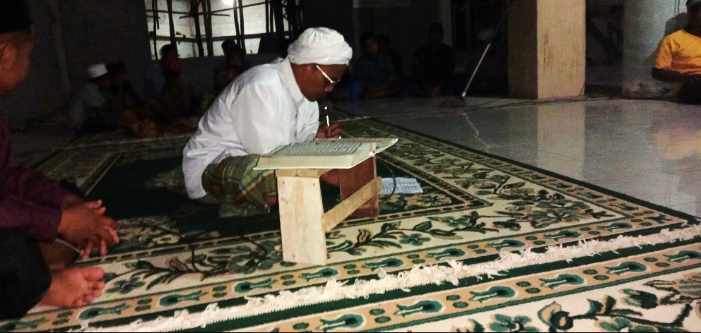 Masjid al Jinan Madu Sari Gelar Tradisi unik Malam Kesebelas Tiap Bulan Hijriah