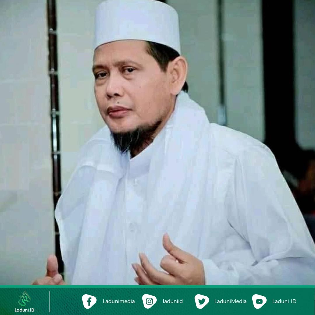 Biografi KH. Qoyim Ya'qub