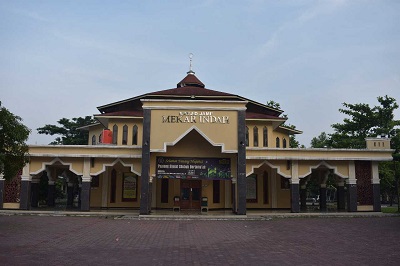 Majelis Taklim Azzahro Bekasi