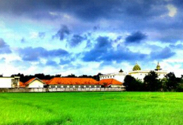 Pesantren Al-Hamidiyah Bangkalan Madura