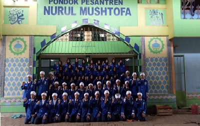 Pesantren Nurul Mustofa, Jakarta Timur