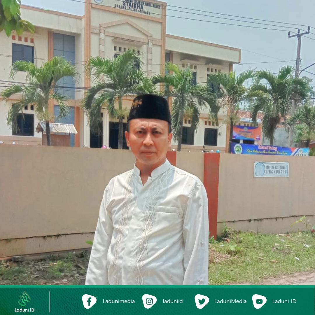 Pesantren itu Mahalu al-Ilmi wa al-Adabi