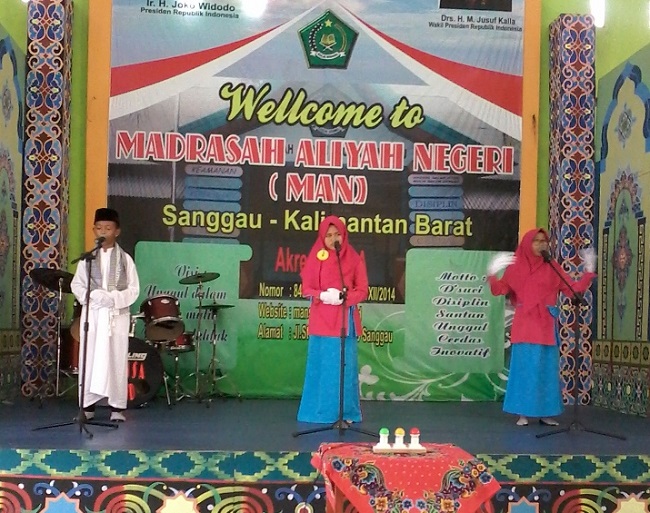 MAN 1 Sanggau Selenggarakan Lomba Syarhil Qur'an Semarakkan Peringatan Miladnya