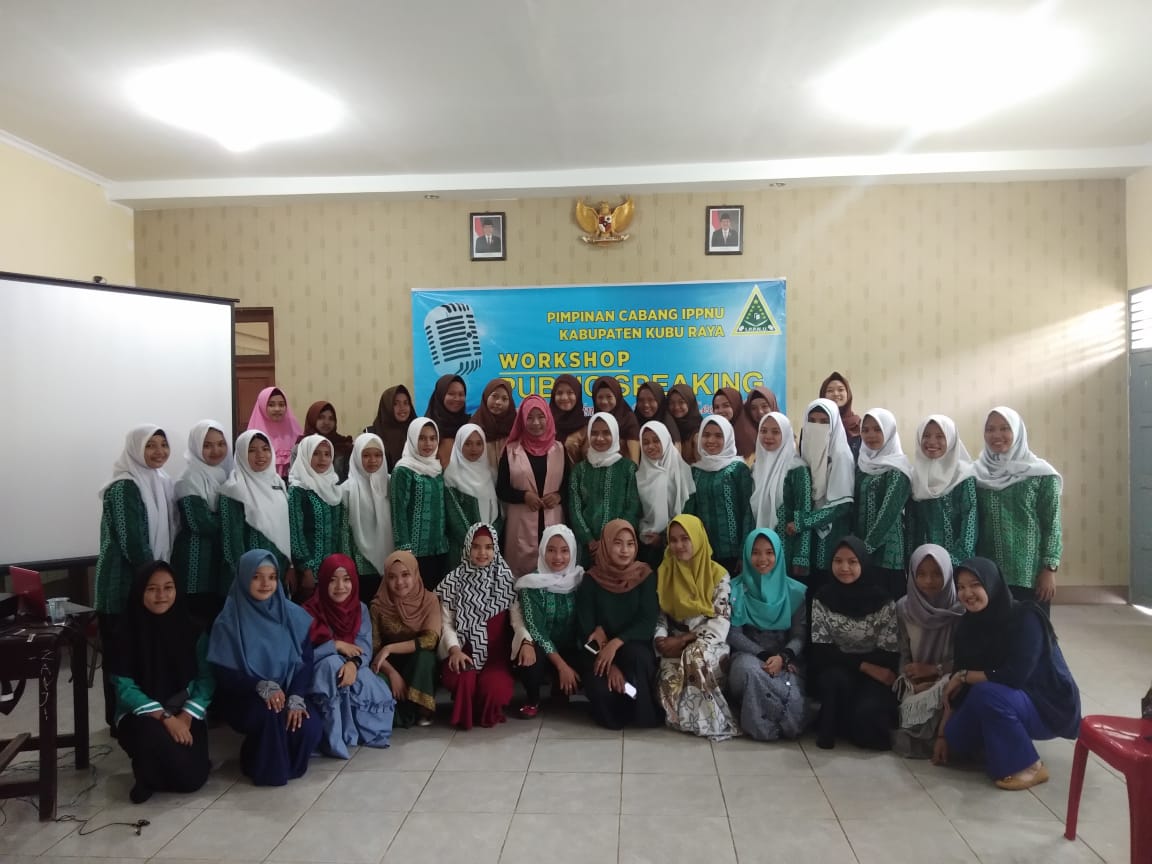 PC IPPNU Kabupaten Kubu Raya Gelar Workshop Public Speaking