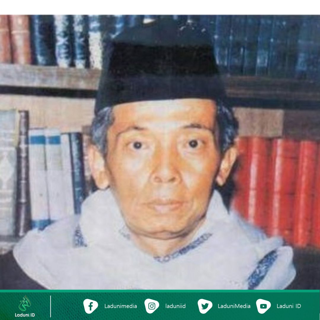 Biografi KH. Ishak Faridh