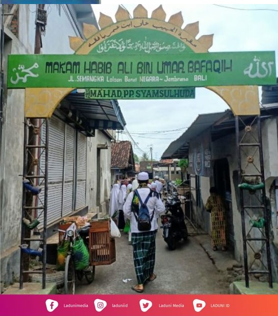 Ziarah di Makam Habib Ali bin Umar bin Abu Bakar Bafaqih, Waliyullah dari Bali